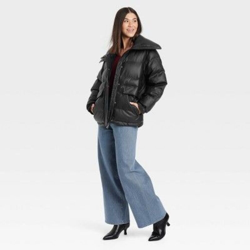 Universal Thread Black Puffer Jacket NWT - image 2